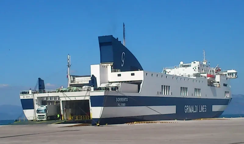 SORRENTO Ro-Ro IMO 9264312 photo 4