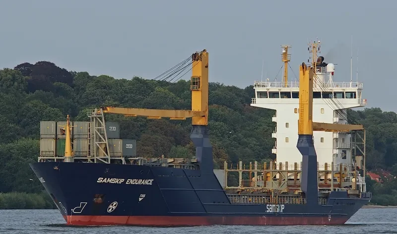 SAMSKIP ENDURANCE Container Ship IMO 9264726 photo 10