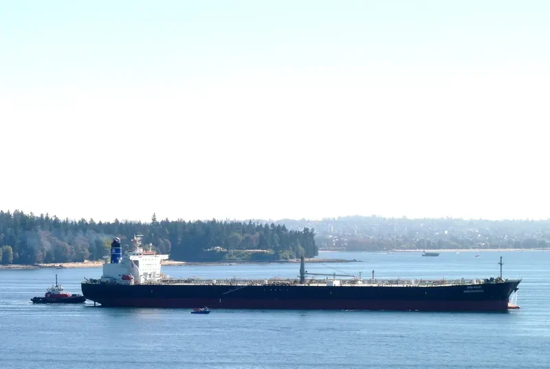 AMBA BHAVANEE Tanker IMO 9265641 photo 4