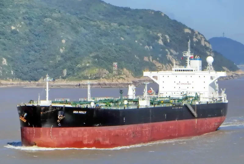 SEA HOLLY Tanker IMO 9266865 photo 5