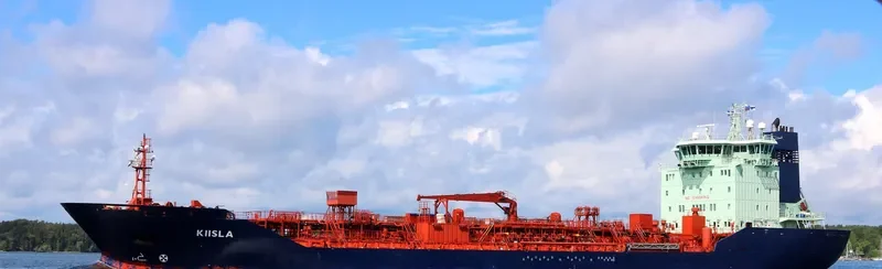 KIISLA Tanker IMO 9267558 photo 9