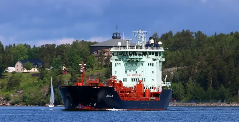 KIISLA Tanker IMO 9267558 photo 10