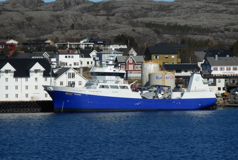 RO CHIEF General Cargo IMO 9267596 photo 2