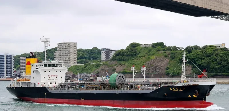 SHINMICHI MARU Tanker IMO 9267730 photo 3