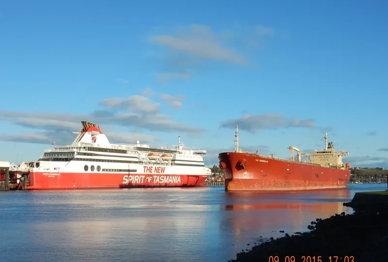 PRO EMERALD Tanker IMO 9267948 photo 9