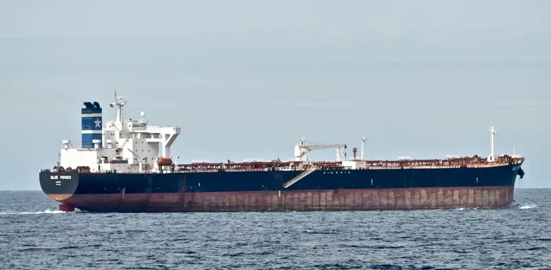 BLUE POWER Tanker IMO 9268112 photo 6