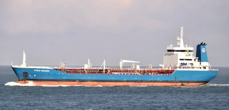 FURE FERDER Tanker IMO 9268423 photo 8