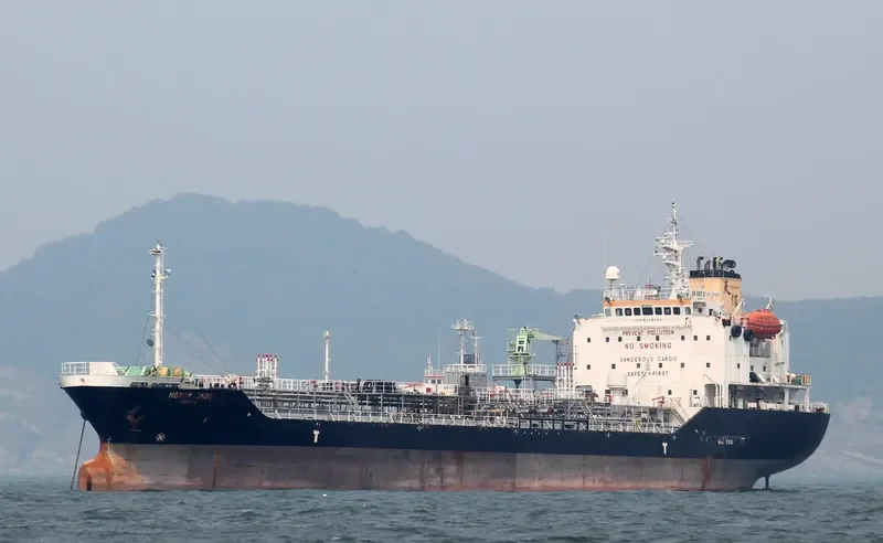 SEA SINCERITY Tanker IMO 9269398 photo 5