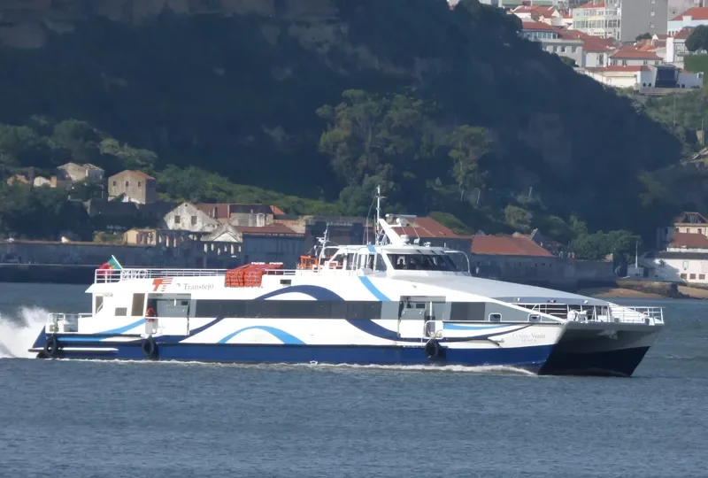 CESARIO VERDE Passenger Ship IMO 9269635 photo 4