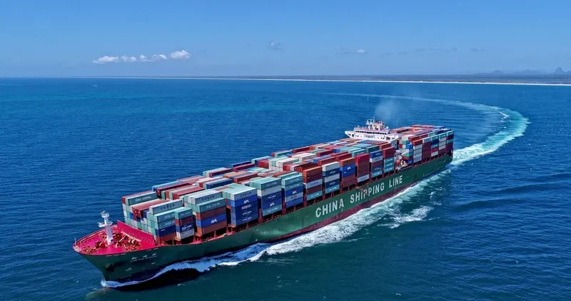 XIN PU DONG Container Ship IMO 9270440 photo 2