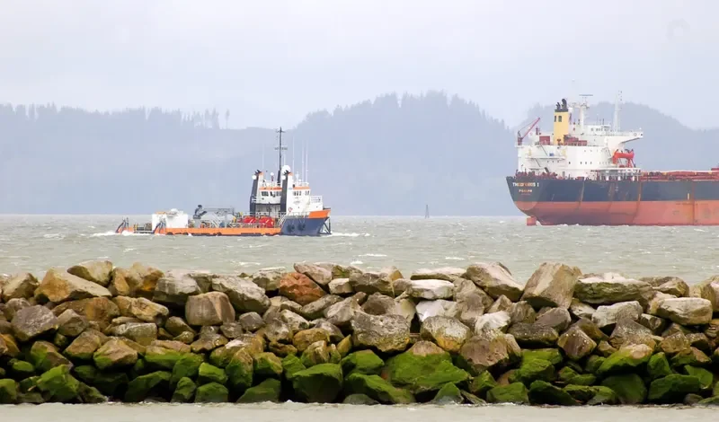 NRC QUEST Offshore Vessel IMO 9271195 photo 3