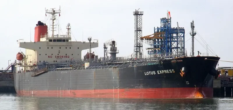 BRATASENA Tanker IMO 9271236 photo 6