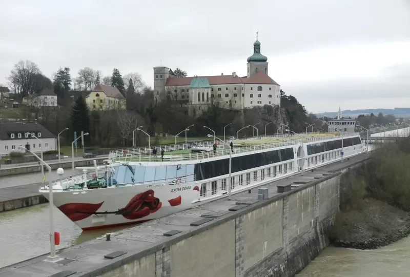 A ROSA DONNA Passenger Ship IMO 9271470 photo 6