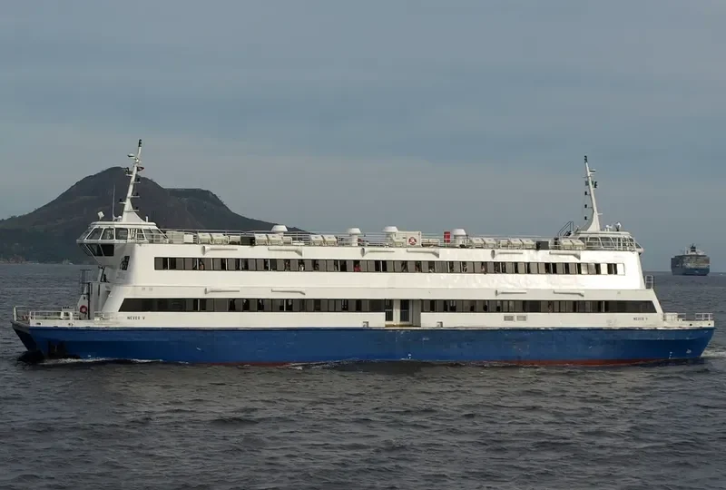 NEVES V Passenger Ship IMO 9272292 photo 2