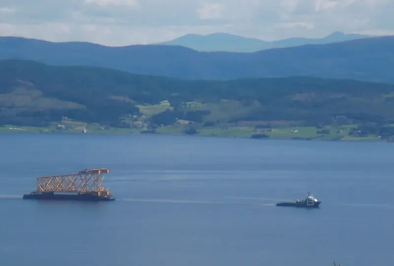 BOURBON SURF Offshore Vessel IMO 9272412 photo 7