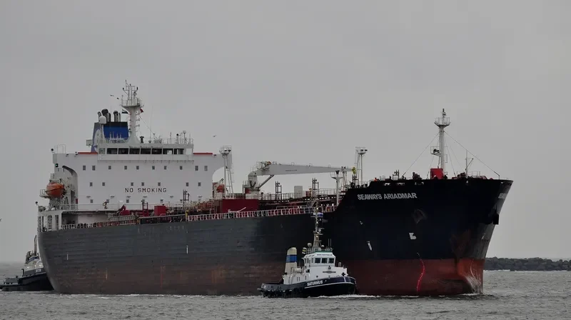 ST AMRAH Tanker IMO 9273624