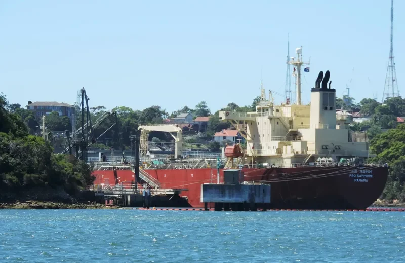 PRO SAPPHIRE Tanker IMO 9274484 photo 3