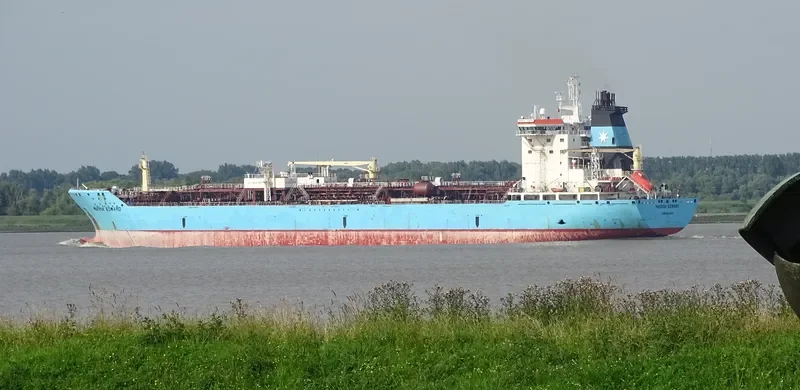 TONDA Tanker IMO 9274654 photo 3