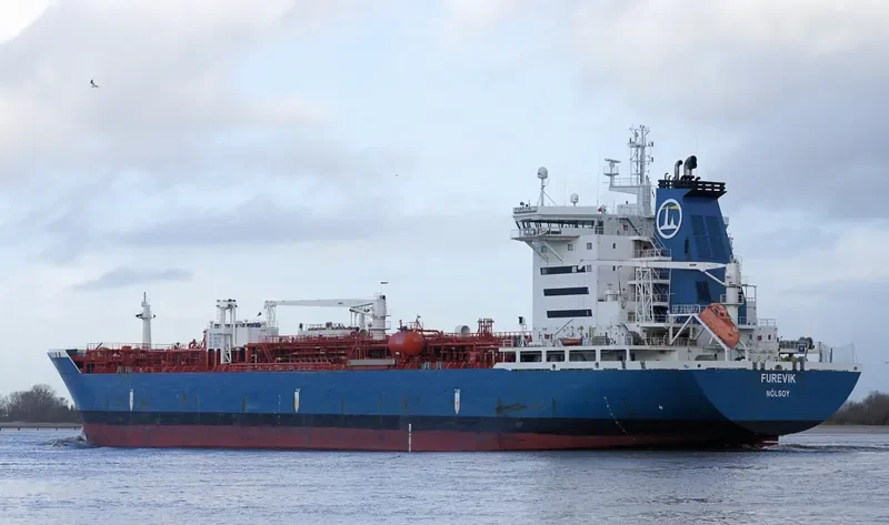 FUREVIK Tanker IMO 9274666 photo 8