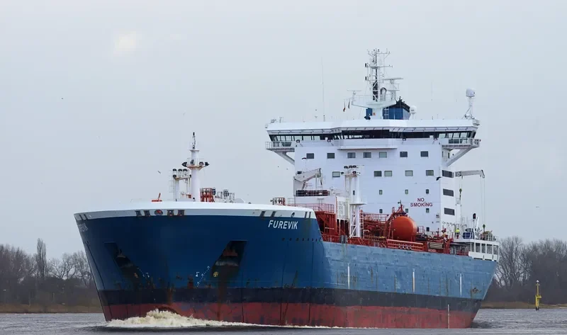 FUREVIK Tanker IMO 9274666 photo 10