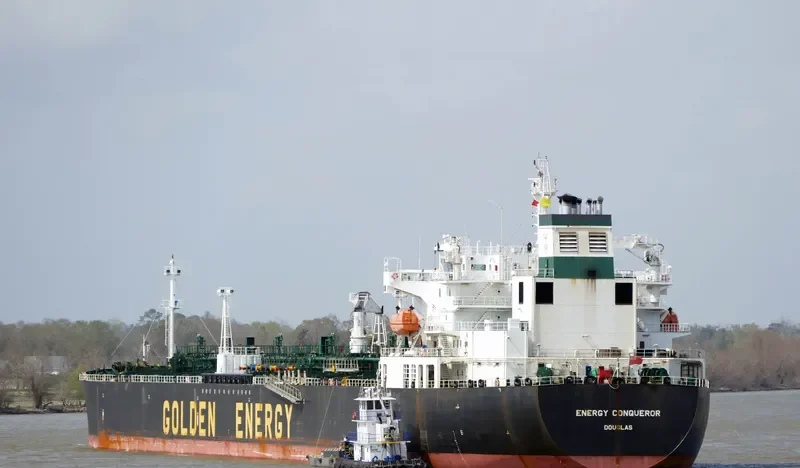 CONQUEROR Tanker IMO 9275660 photo 4