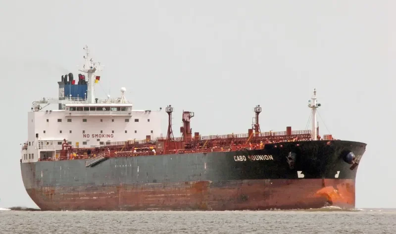 CABO SOUNION Tanker IMO 9275737 photo 7