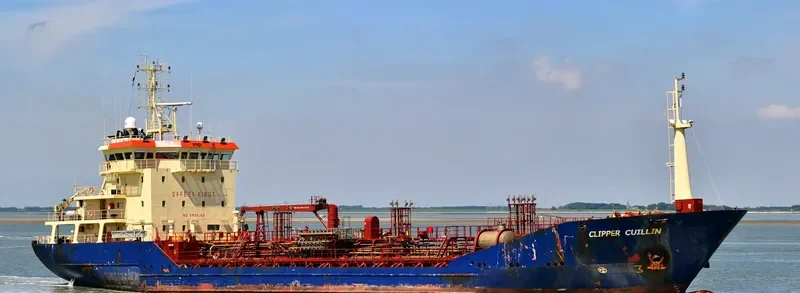 TAEKYUNG LUNA Tanker IMO 9275842 photo 5