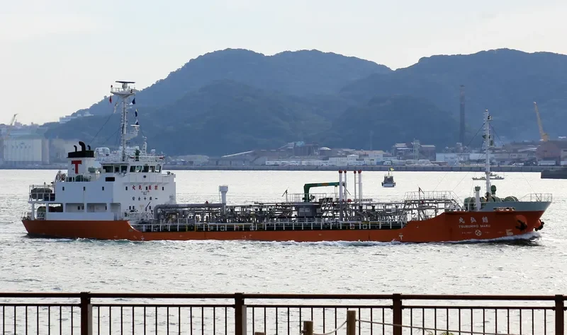 TSURUHIRO MARU Tanker IMO 9275907 photo 10