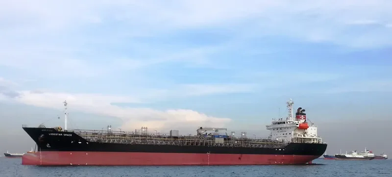 KS ADONIS Tanker IMO 9276286 photo 2