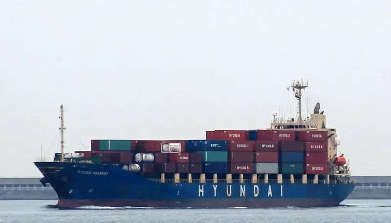 HF SPIRIT Container Ship IMO 9276406 photo 6