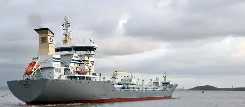 TERNVAG Tanker IMO 9277371 photo 7