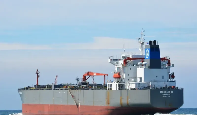 NORDMERKUR Tanker IMO 9277761 photo 2