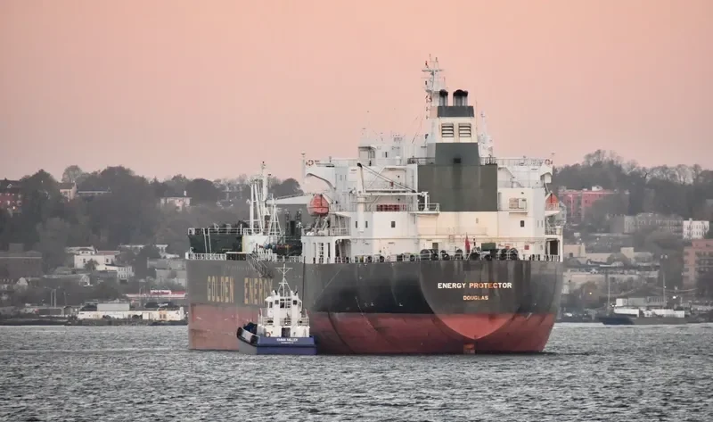MTM HUDSON Tanker IMO 9278064 photo 9