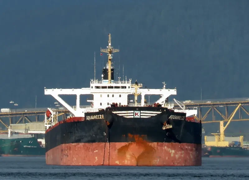 AQUABREEZE Bulk Carrier IMO 9278557 photo 8