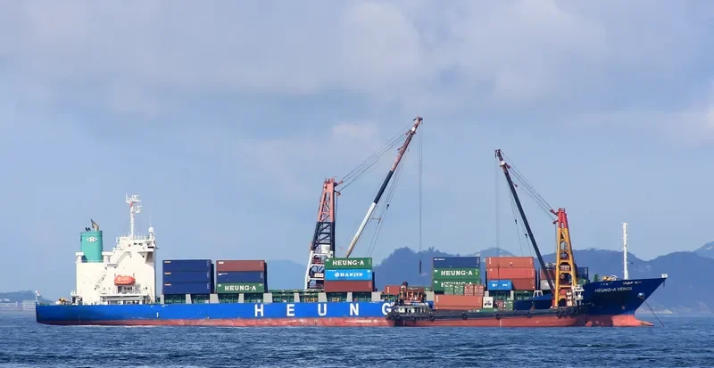 PADIAN 4 Container Ship IMO 9278985 photo 7