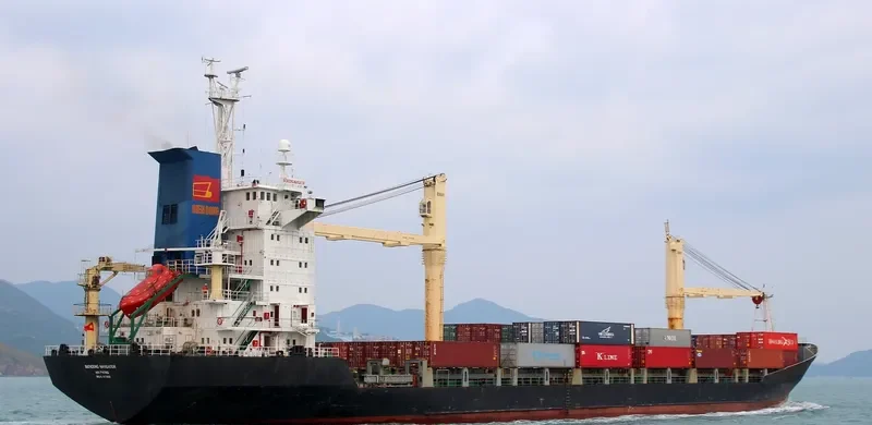 BIENDONG NAVIGATOR Container Ship IMO 9279226 photo 10
