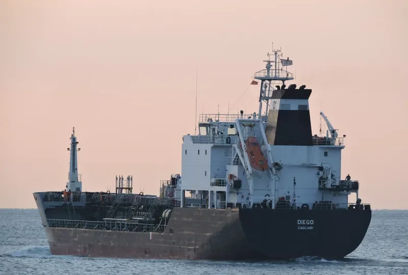 DIEGO Tanker IMO 9279850 photo 8