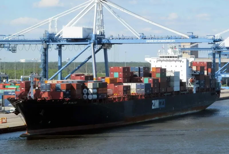 PIRAEUS Container Ship IMO 9280847 photo 6