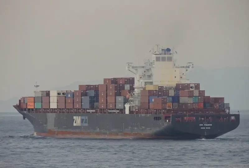 PIRAEUS Container Ship IMO 9280847 photo 7