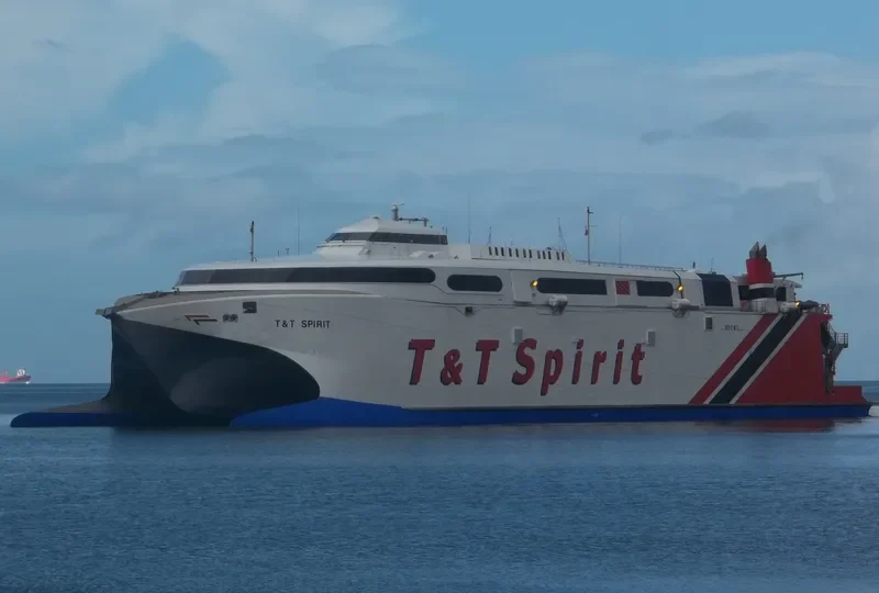 T&T SPIRIT Ro-Ro IMO 9280897 photo 3