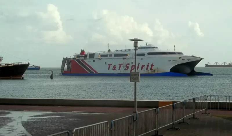 T&T SPIRIT Ro-Ro IMO 9280897 photo 7