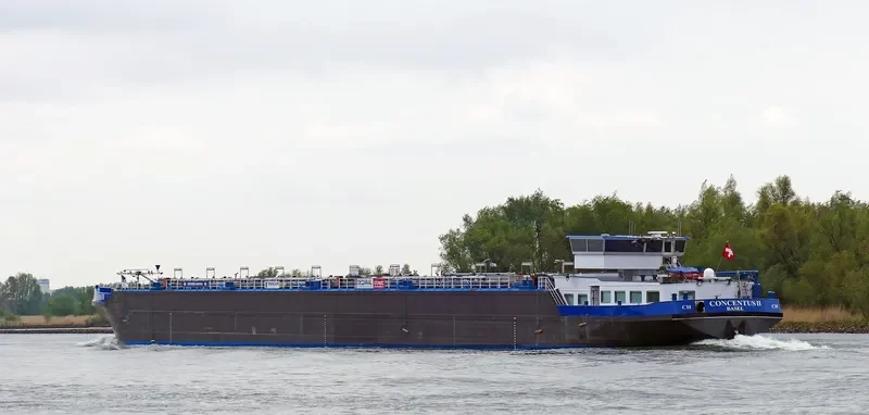 MOTIVATION Tanker IMO 9280926 photo 6