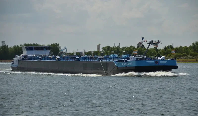 MANOUK Tanker IMO 9280952 photo 10