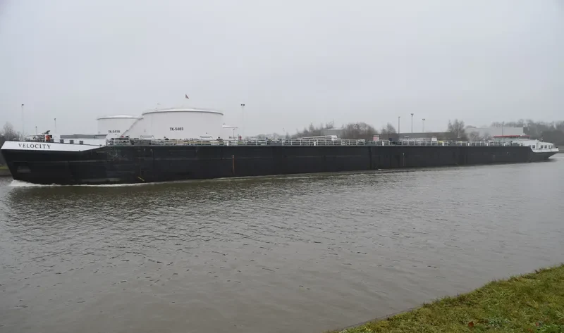 VELOCITY Tanker IMO 9280988