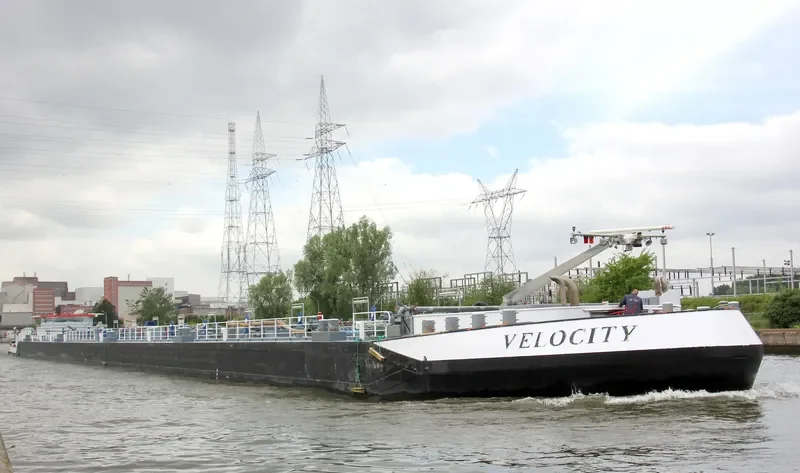 VELOCITY Tanker IMO 9280988 photo 8