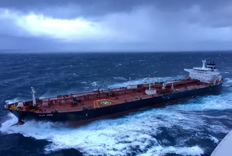 BLUE PRIDE Tanker IMO 9281011 photo 3