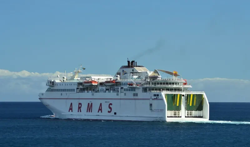 VOLCAN DE TAMASITE Ro-Ro IMO 9281322 photo 2