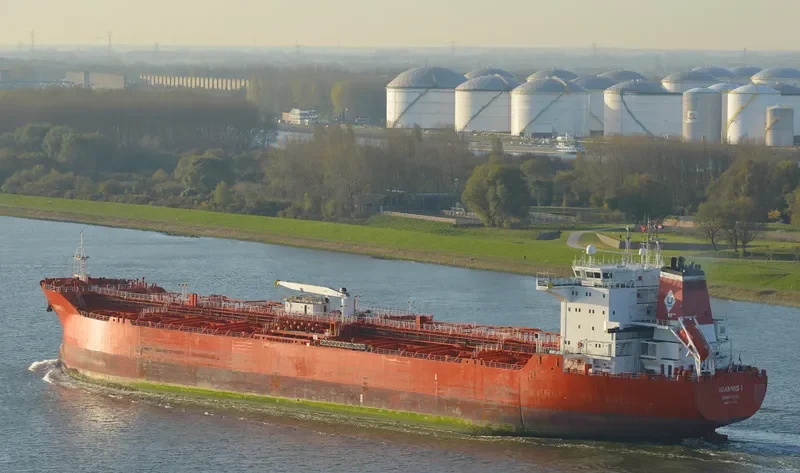 IOANNIS I Tanker IMO 9281580 photo 5