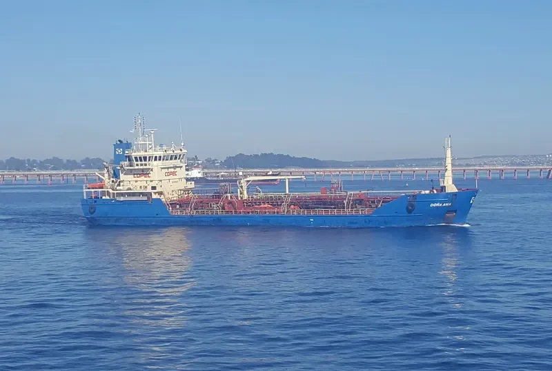 DONA ANA Tanker IMO 9281803 photo 4