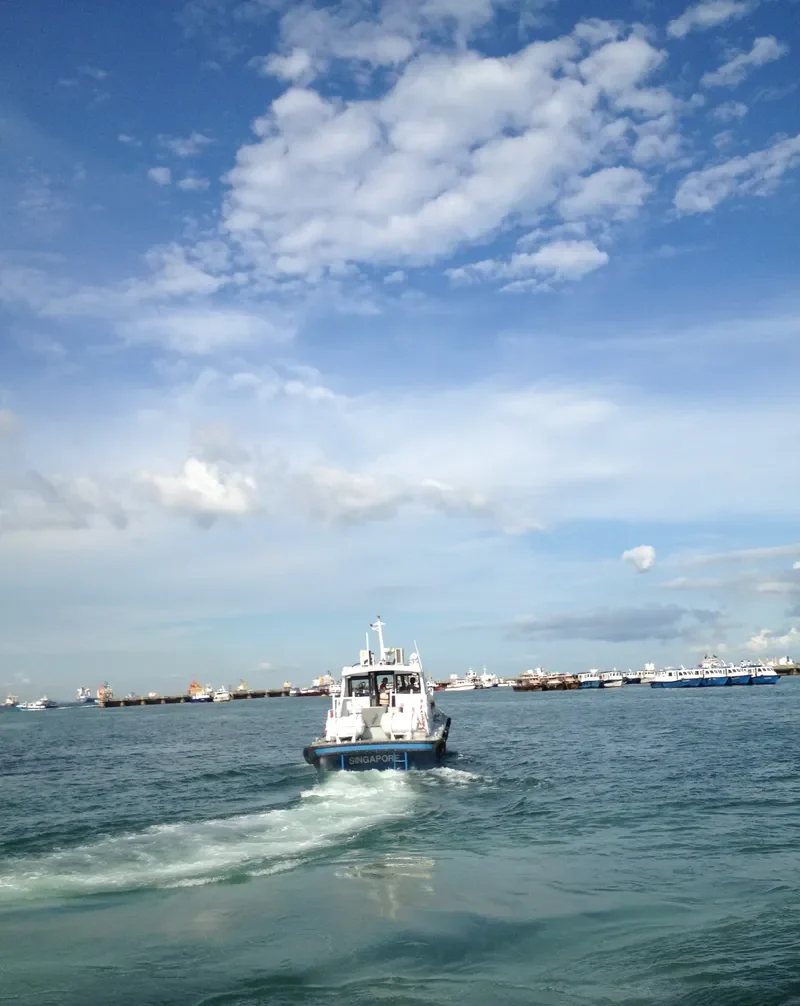 AQUARIUS EXPRESS 3 Passenger Ship IMO 9282883 photo 2